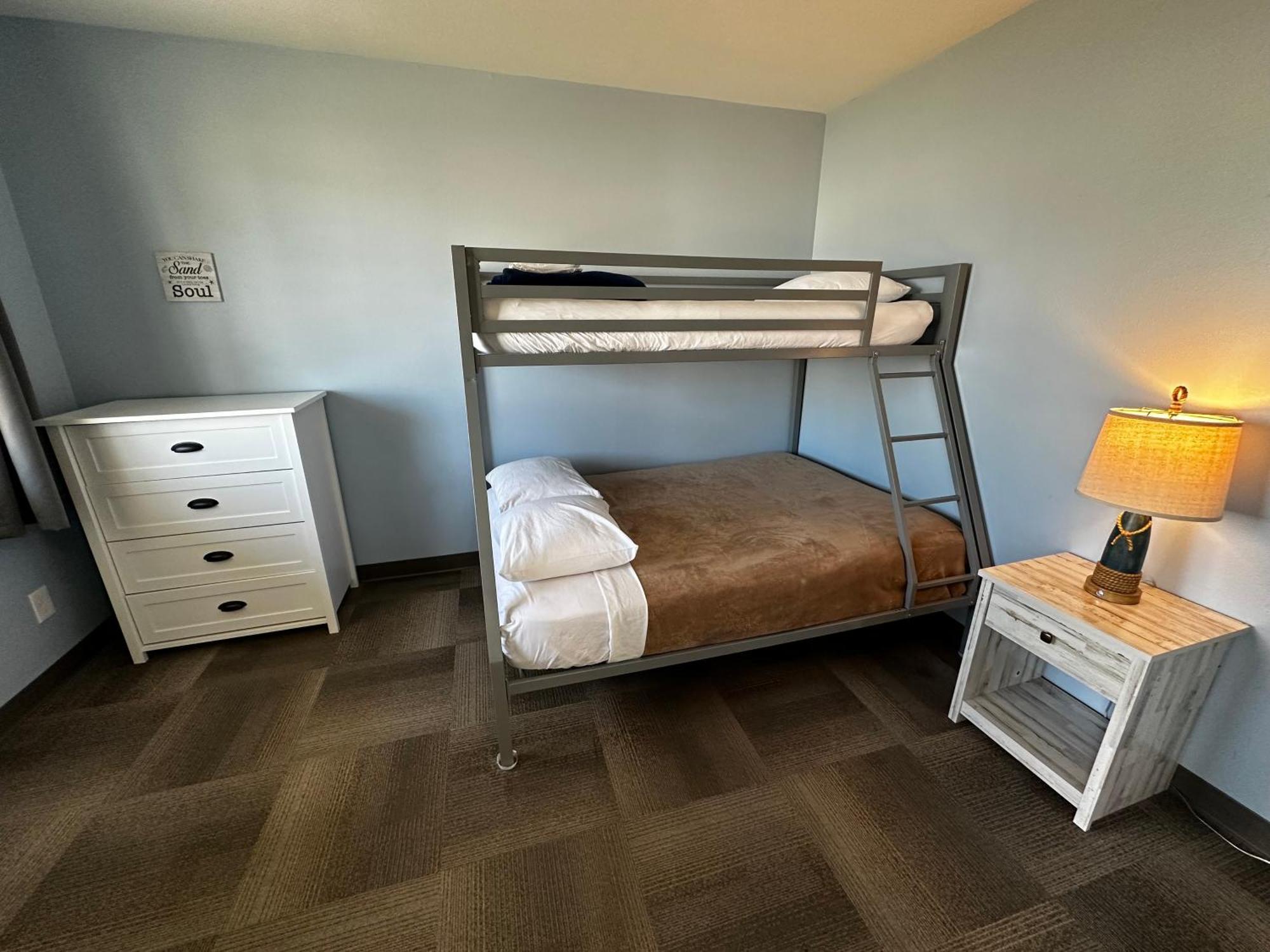 Coastal Inn And Suites Long Beach Rom bilde