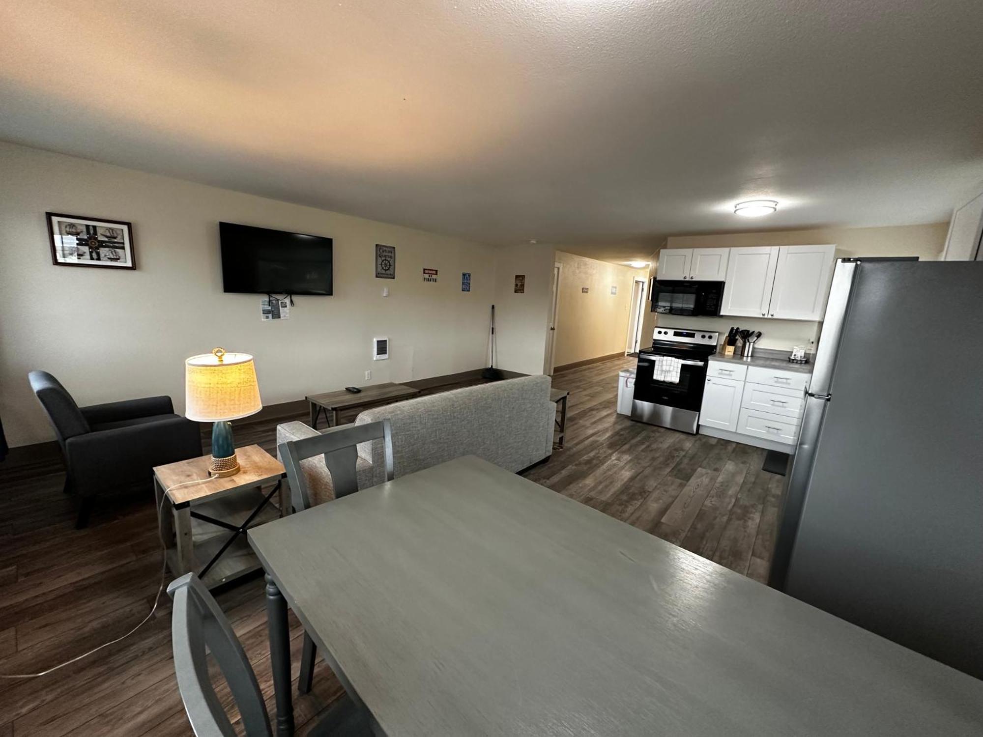 Coastal Inn And Suites Long Beach Eksteriør bilde